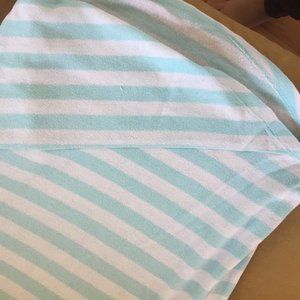 BLUE & WHITE STRIPED LONG SLEEVE  💙🤍